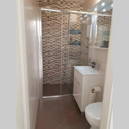 Katarina Sea View Apartament *