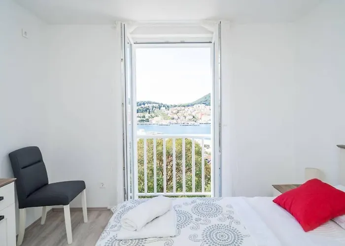 Katarina Sea View Lejlighed *